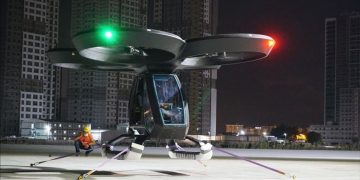 Turqia teston me sukses makinën e saj të parë fluturuese