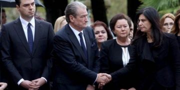 Reagon Jozefina Topalli për talljen nga Basha dhe datën e zgjedhjeve!  Vendi është pa alternativë, qytetarët thonë: Prapë këta…Luli, Meta, Rama