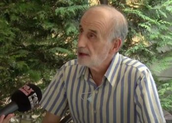 Doli pozitiv me Covid-19 bashkë me djalin, flet Edmond Tupe: Isha i lodhur dhe i këputur, por nuk e zura shtratin. Mu deshën dy ditë që të ngrihem