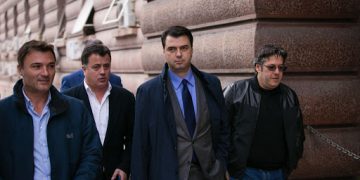 Rikthehen debatet, PD del me draft konkret për reformën zgjedhore, PS gati të shtyjë deri më 15 tetor votimin e ndryshimeve