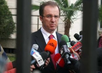 Ilir Meta i implikuar në zhdukjen e Eduard Belegut, pasuritë i ka kaluar në emër të shoferëve të tij dhe Monikës