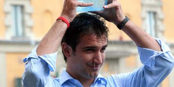 Të qeshësh apo të qash! Tenderin e ujit të pijshëm e fiton po drejtori i ujit “të pijshëm” në Bashkinë Tiranë