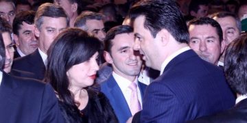 Kreshnik Spahiu ironizon listën e deputetëve të PD në Shkodër: Ishin nën nivelin e shoferit të Jozefina Topallit