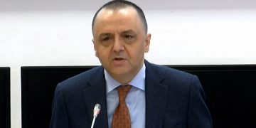 Shërohet Artan Lame: Jep shifrat e punonjësve të prekur nga COVID dhe ka “dy fjalë” për ta