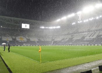 Anulohet supersfida e Seria A/ Juventus paraqitet në stadium, por mungon Napoli