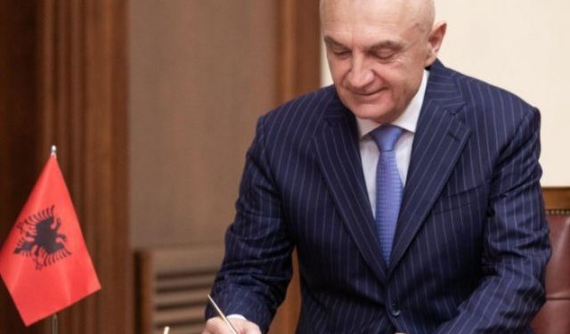 Thellohet skandali i Metës me pasaportat, Lleshaj: Ka dhënë shtetësi siç jep pasaportat Ministria e Brendshme!