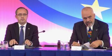 “Shokuese”! Deklarata e Ramës në mbledhjen e dy qeverive i tërbon mediat serbe: Ja çfarë shkruajnë!