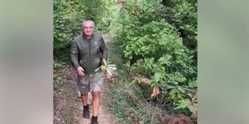 Meta i çoroditur “merr malet”! I veshur me kamuflazh i dërgon mesazhin e koduar kërcënues kryeministrit Rama (Video)