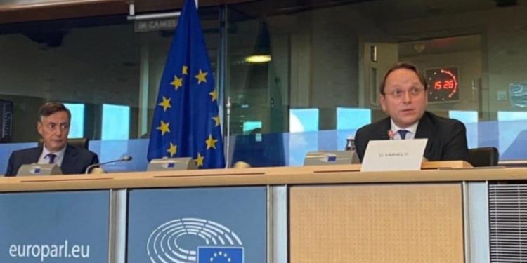 Brukseli udhëzim SPAK dhe BKH: Të nisin hetimet në nivele të larta! Duam të shohim politikanë të a.rrestuar dhe d.ënuar