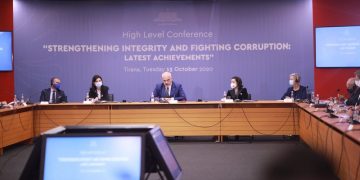 Ndërkombëtarëve u soset durimi, SHBA dhe BE kërkojnë arrestime pushtetarësh, thirrje SPAK të nisë hapjen e dosjeve të bujshme