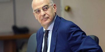 Rihapet çështja e kufirit detar me Greqinë, ministri Nikos Dendias më 20 tetor vjen në Tiranë për nisjen e bisedimeve