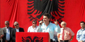 Kreshnik Spahiu në zi, COVID-19 i merr jetën mikut të tij, mes dhimbjes së madhe ndan dedikimin prekës: Sot në mëngjes, pushoj së rrahuri zemra e …