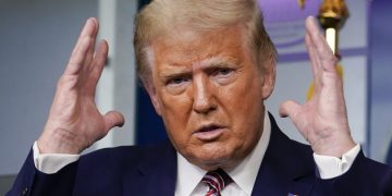 “Covid, Covid, Covid kudo”! Vjen deklarata që nuk pritej nga Donald Trump: Pas kësaj date, nuk do të dëgjojmë më të flitet për këtë virus