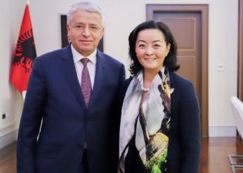 Akuzat e PD për listat e zgjedhësve, Kim takohet me Lleshajn: Sqarim publik i Ministrit për transparencën dhe ndërgjegjësimin e publikut kundër keqinformimit