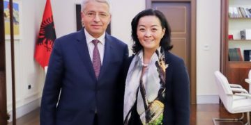 Akuzat e PD për listat e zgjedhësve, Kim takohet me Lleshajn: Sqarim publik i Ministrit për transparencën dhe ndërgjegjësimin e publikut kundër keqinformimit