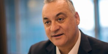 Meta është ankuar në PE për ligjin zgjedhor? Kreu i delegacionit zbulon letrën personale të presidentit dhe vlerëson vizitën e ministrit grek në Tiranë