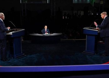 Trump del nga spitali për të marrë pjesë në debatin Presidencial, Biden refuzon…!