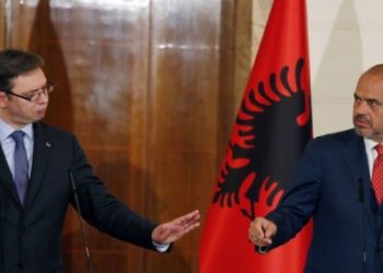 I kërkoi të reagonte, Vuçiç ‘detyrohet’ t’i kthejë përgjigje Ramës pas përplasjes me ministrin serb: Jemi gati të bisedojmë, por e pamundur të përulni Serbinë me presion