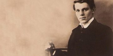 “Dikur për tre vjet sot për tre orë”… me president Ilirin! Nënshtetësia në dy kohë: Ja sakrifica e aktorit të madh Aleksandër Moisiu për të marrë pasaportën shqiptare