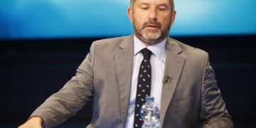 Shefi i truprojeve të Hoxhës, Sulo Gradeci: Andi Bushati  e çlodhte dhe e përtërinte Enver Hoxhën