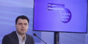 Greva e naftëtarëve, Basha: S’mund tu jap zgjidhje naftëtarëve kur vetë është i përfshirë në aferë korruptive