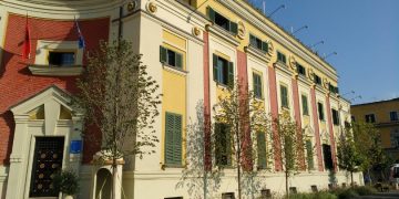 Bien të ardhurat, bashkitë zhyten në borxhe