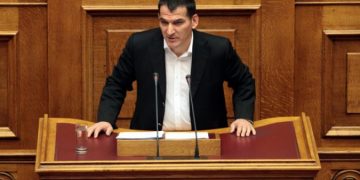 “Jam tirons mer vlla”: Pirro Dhima 12 vite më parë dhe sot, që thotë se “është grek i lindur në Shqipëri”