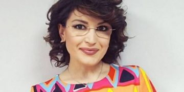 Moderatorja e njohur tregon dhimbjen e madhe që po kalon me sëmundjen e nënës: Qaj fshehurazi