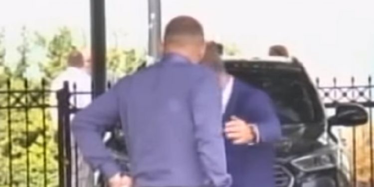 Debati me Gjiknurin, reagon ashpër Valteri: Vodhi 100 milion euro, Rama ta lidh këtë qen bir qeni