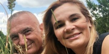 Koncepti i Ilir Metës dhe Monika Kryemadhit për mediat/ Kundërshtarët i kërcënojnë, gazetarët e tyre ne bordero