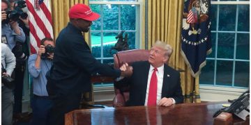 Kanye West çel zyrtarisht fushatën për President të SHBA: A është kjo një përpjekje për t’i “vjedhur” elektoratin gri Biden?