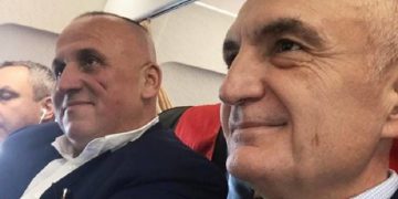 Këshilltari i Ilir Metës nën hetim në Itali, në Shqipëri bën analistin