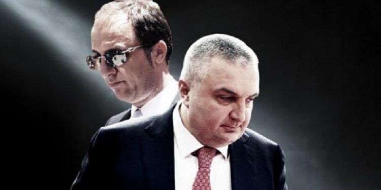 Presidenti intrigant u dërgoi letër socialiste, por çfarë thoshte Dritan Prifti për fiksimin e Metës për të qenë kreu i PS