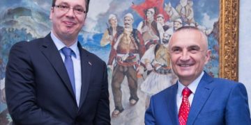 A e di Isa se Ilir Meta flet me të vdekurit dhe ka tre vjet që e pret?!