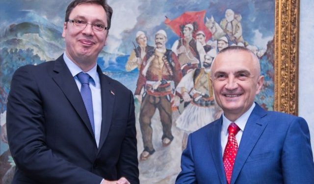 A e di Isa se Ilir Meta flet me të vdekurit dhe ka tre vjet që e pret?!