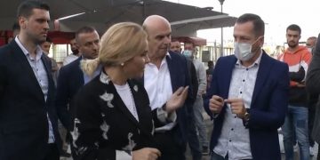 Monika Kryemadhi: Kur ishte kryetar Kuvendi, Meta nuk e la Edi Ramën të vidhte! Ne jemi simboli i ndershmërisë familjarisht