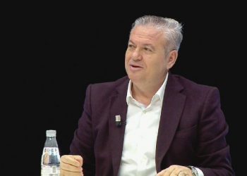 Myslim Murrizi: Këshilli Politik organ kopil që nuk i dihet baba
