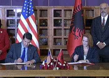 Marrëveshjet Shqipëri-SHBA, nënsekretari i Shtetit: Do të nxisim investime private amerikane