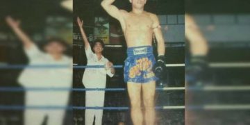 U pickua nga shumëkëmbëshi, ish kampioni i boksit humb jetën