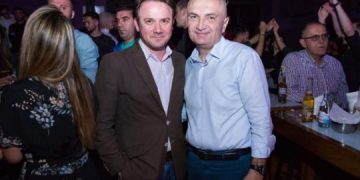 Pas Covid-19 Ralfi bëhet trim, LSI-stë i vërtet! Sulmon komisionerin e BE-së nga Parlamenti: Mik i Vuçië dh Dodik, personi që vepron për hir të Moskës në Ballkan! Ke gënjyer për disa pika, iku koha e deleve ndaj unë s’të duartrokas