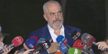Edi Rama: “Problemi i madh mes shqiptarëve dhe të ardhmes quhet Ilir Meta dhe LSI! Ja pse merrem me Ilir Metën