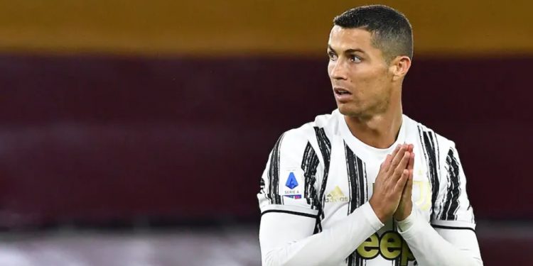 Ronaldon del sërish pozitiv edhe në ditën e 18 të karantinimit