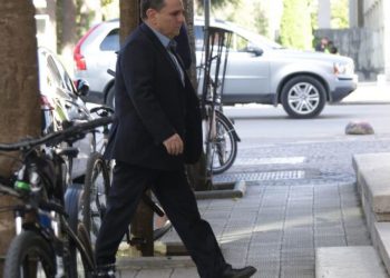 Prapaskenat e hakmarrjes së Berishës ndaj Ilir Rusmalit, nga bllokimi i përgjimeve, pasuritë, Gërdeci tek ekstradimi i Izet Haxhisë