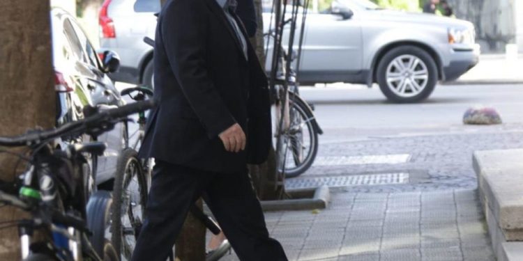 Prapaskenat e hakmarrjes së Berishës ndaj Ilir Rusmalit, nga bllokimi i përgjimeve, pasuritë, Gërdeci tek ekstradimi i Izet Haxhisë