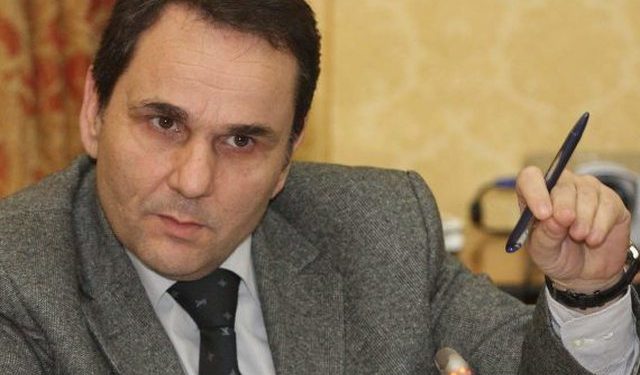 Të pathënat: Pse Lulzim Basha e dorëzoi lehtë Ilir Rusmalin