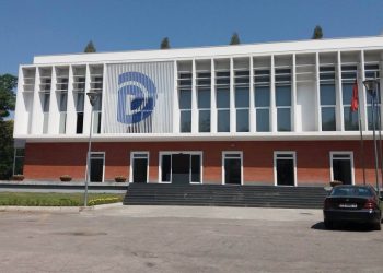 Zbulohet lista e deputetëve të PD-së së Tiranës që do të votohet nga anëtarësia: Mes emrave aktorë, sportistë dhe ish drejtues policie