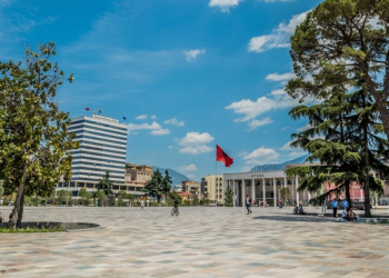 Shtatori muaji më i ngrohtë në të gjithë botën, temperaturat janë rritur me 0.2 gradë Celcius çdo dekadë