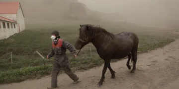 Vullkani më aktiv i Islandës, përsëri në prag të shpërthimit, paralajmërojnë ekspertët