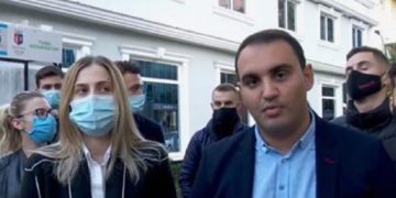U p.ërplasën me punëtorët e inceneratorit të Sharrës, Zhupa dhe Këllici padi në polici