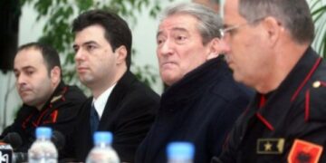 Rama i jep përgjigjen e fortë Lulzim Bashës: “Vrave” çunin e Fariut e Salianjin me…